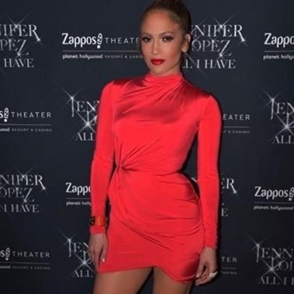 House of Cb red dress ruched - Picture 5 of 5